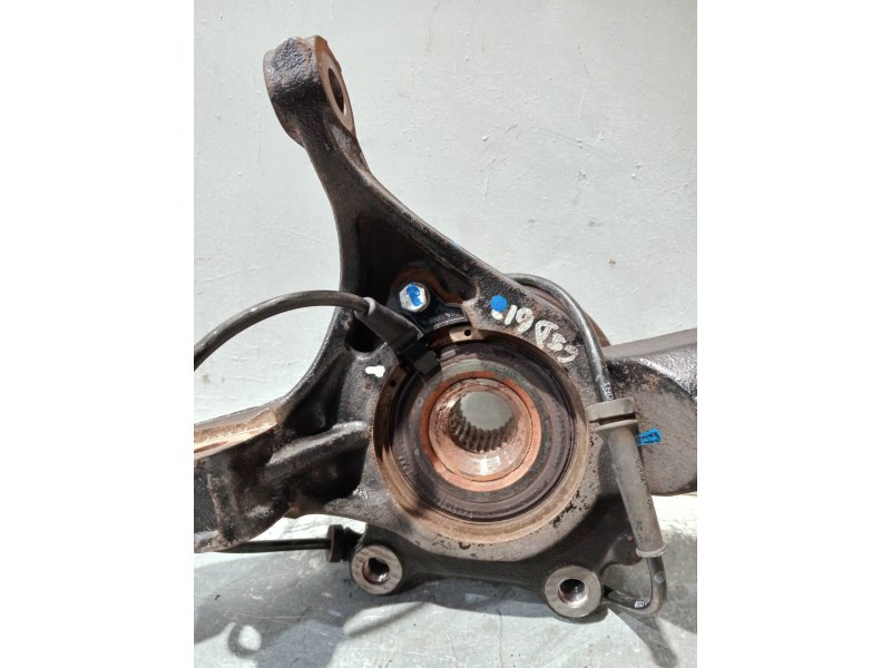 Recambio de mangueta delantera derecha para citroen c4 sedan referencia OEM IAM   