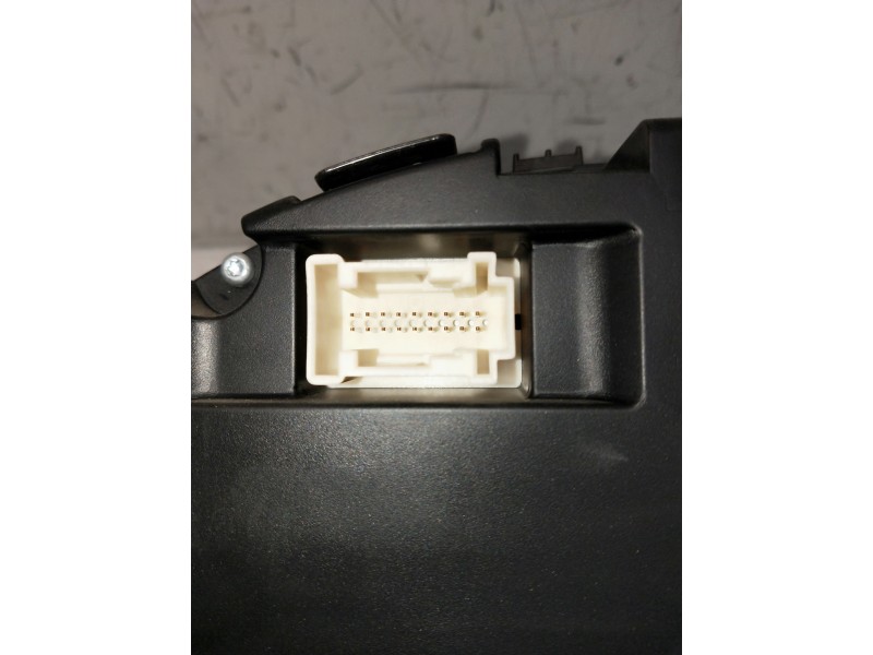 Recambio de cuadro instrumentos para mercedes clase b (w246) b 180 cdi be (246.200) referencia OEM IAM   