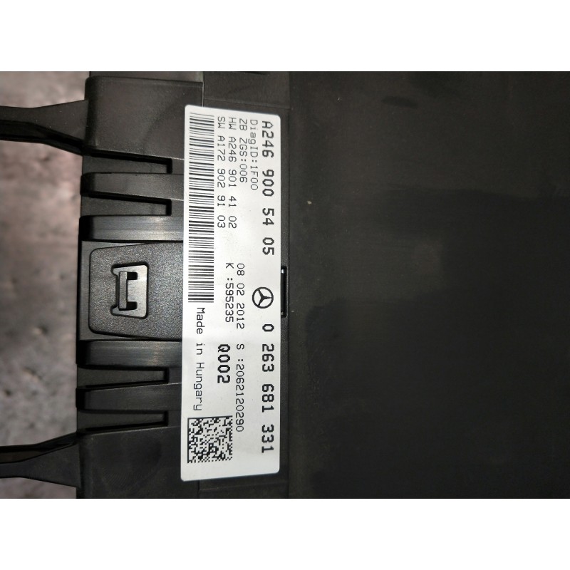 Recambio de cuadro instrumentos para mercedes clase b (w246) b 180 cdi be (246.200) referencia OEM IAM   