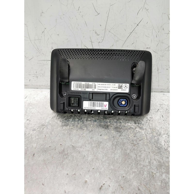 Recambio de pantalla multifuncion para mercedes clase b (w246) b 180 cdi be (246.200) referencia OEM IAM A2469007703 A2C32280400