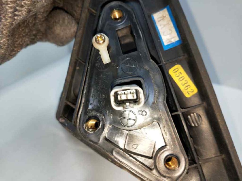 Recambio de retrovisor izquierdo para hyundai coupe (rd) 1.6 16v cat referencia OEM IAM   ELECTRICO