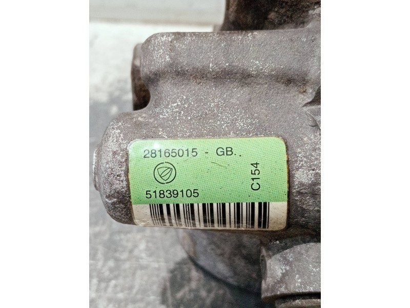Recambio de bomba direccion para fiat fiorino referencia OEM IAM 51839105 28165015 