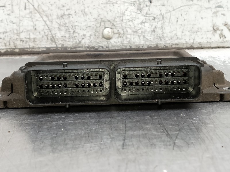 Recambio de centralita motor uce para renault kangoo (f/kc0) referencia OEM IAM 8200150549 212726 