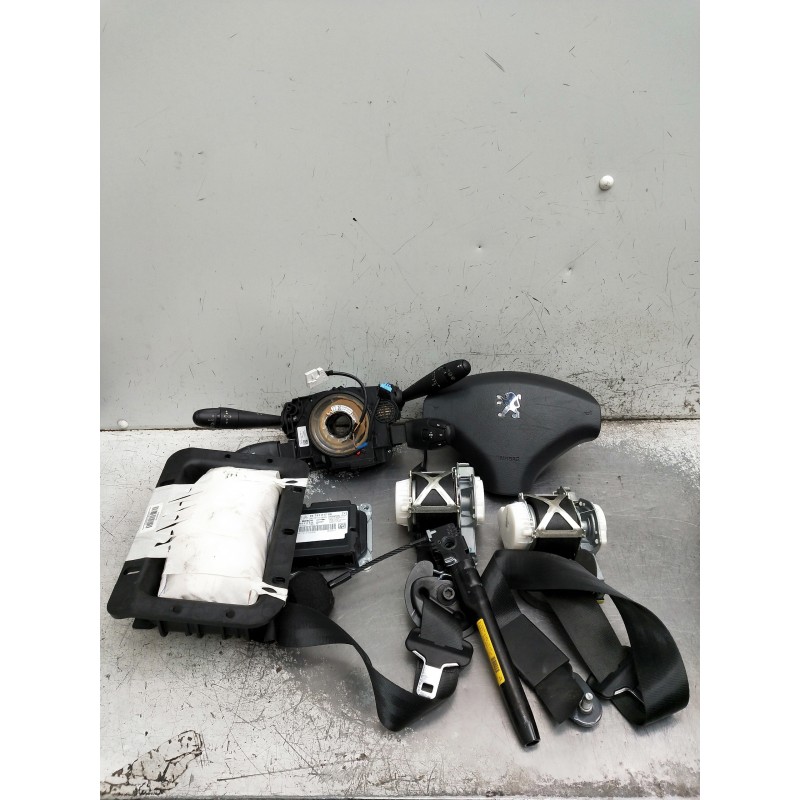 Recambio de kit airbag para peugeot 3008 referencia OEM IAM 0285010830 9675181780 VER FOTOS DEL SALPICADERO
