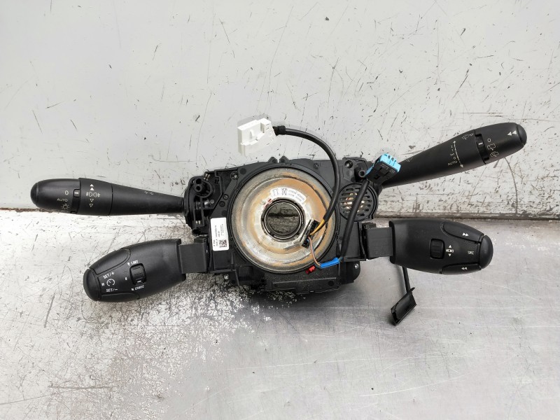 Recambio de kit airbag para peugeot 3008 referencia OEM IAM 0285010830 9675181780 VER FOTOS DEL SALPICADERO