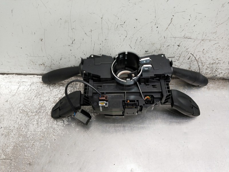 Recambio de kit airbag para peugeot 3008 referencia OEM IAM 0285010830 9675181780 VER FOTOS DEL SALPICADERO