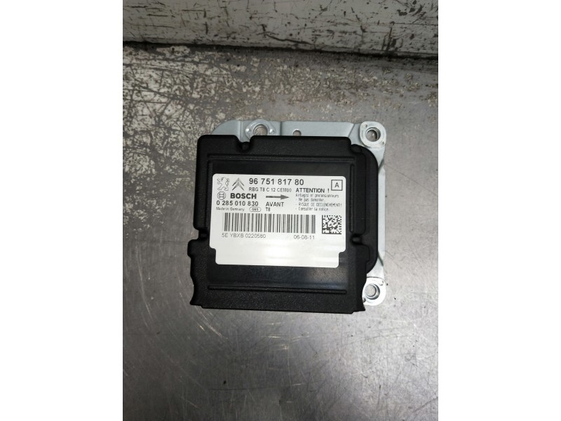 Recambio de kit airbag para peugeot 3008 referencia OEM IAM 0285010830 9675181780 VER FOTOS DEL SALPICADERO
