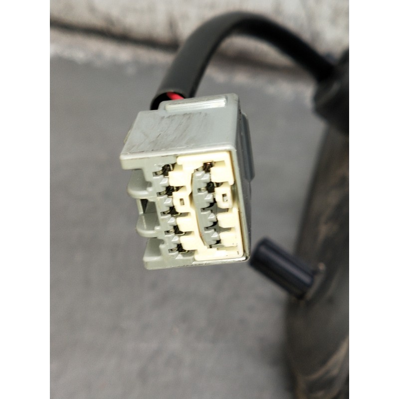 Recambio de retrovisor derecho para ford mondeo berlina (ge) futura (d) referencia OEM IAM ELÉCTRICO 1 ENCHUFE 7 CABLES