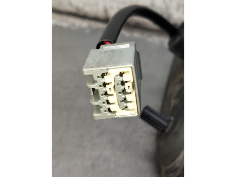 Recambio de retrovisor derecho para ford mondeo berlina (ge) futura (d) referencia OEM IAM ELÉCTRICO 1 ENCHUFE 7 CABLES