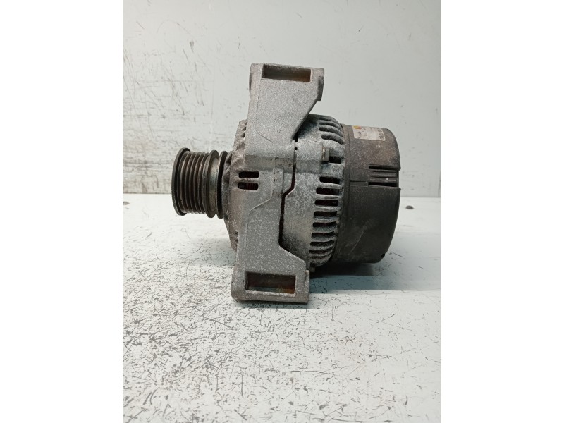 Recambio de alternador para mercedes sprinter (w901,w904) caja cerr. referencia OEM IAM A0101540802  