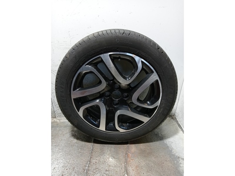 Recambio de juego llantas para renault captur referencia OEM IAM   
