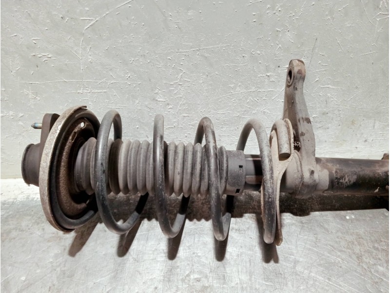 Recambio de amortiguador delantero izquierdo para peugeot 106 (s1) referencia OEM IAM   
