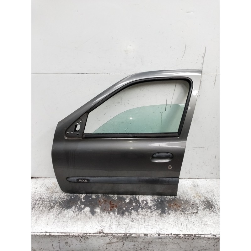 Recambio de puerta delantera izquierda para renault clio ii fase i (b/cbo) 1.4 alize referencia OEM IAM   5P