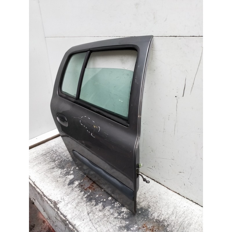 Recambio de puerta trasera derecha para renault clio ii fase i (b/cbo) 1.4 alize referencia OEM IAM  VER FOTOS 5P