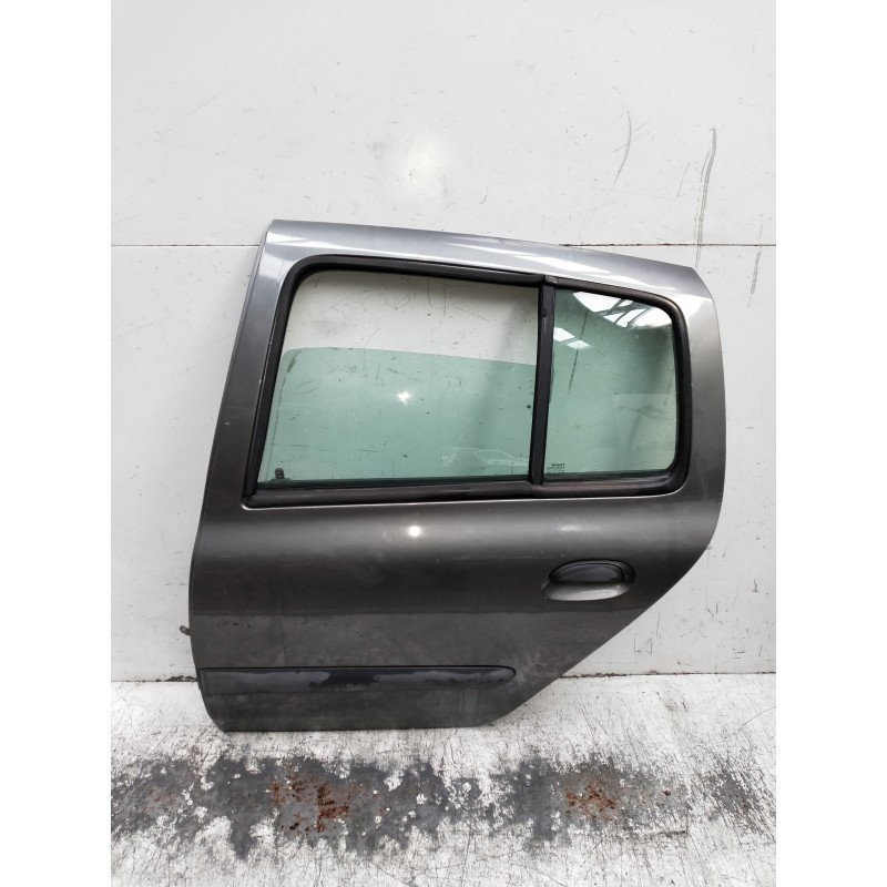 Recambio de puerta trasera izquierda para renault clio ii fase i (b/cbo) 1.4 alize referencia OEM IAM   5P
