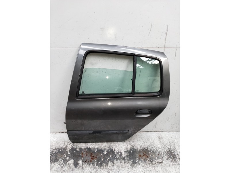 Recambio de puerta trasera izquierda para renault clio ii fase i (b/cbo) 1.4 alize referencia OEM IAM   5P