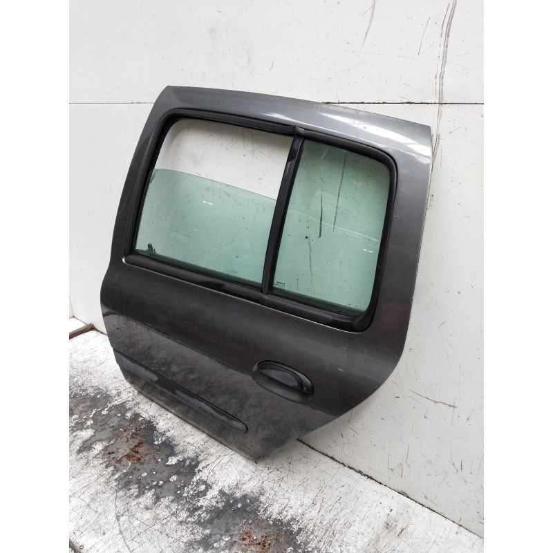 Recambio de puerta trasera izquierda para renault clio ii fase i (b/cbo) 1.4 alize referencia OEM IAM   5P