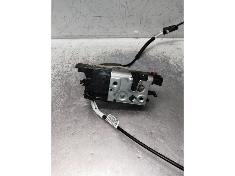 Recambio de motor cierre centralizado trasero derecho para peugeot 208 active referencia OEM IAM 9812507780  5P