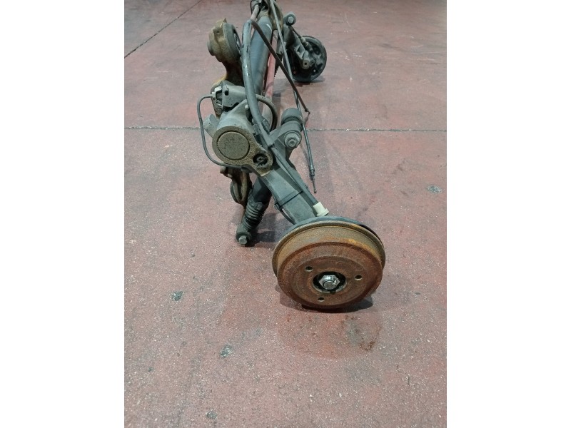Recambio de puente trasero para peugeot 106 (s1) referencia OEM IAM   TAMBOR