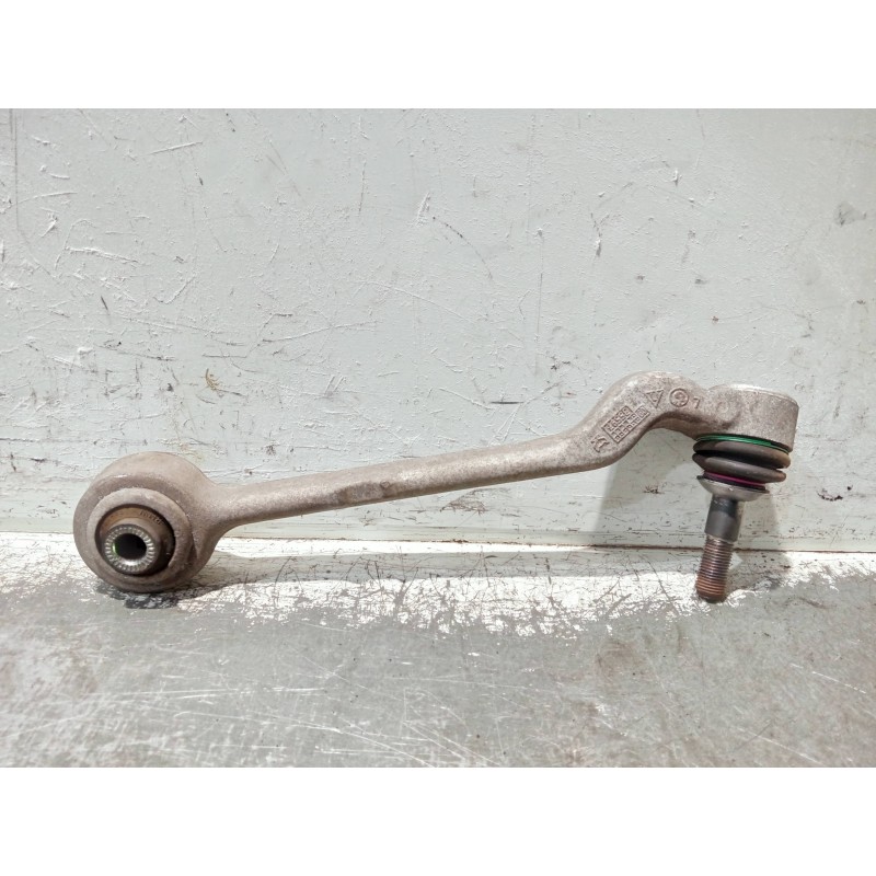 Recambio de brazo suspension inferior delantero derecho para bmw serie 1 berlina (e81/e87) referencia OEM IAM 6082T6  
