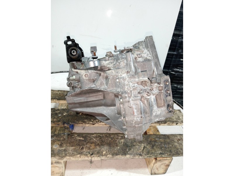 Recambio de caja cambios para toyota auris business referencia OEM IAM   6V