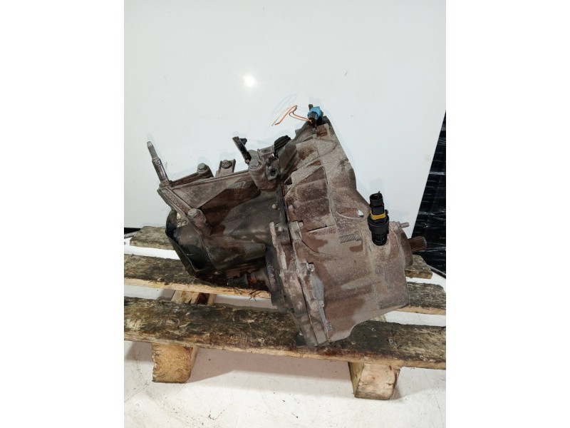Recambio de caja cambios para renault clio ii fase i (b/cbo) 1.4 alize referencia OEM IAM JB1958 S028534 5V