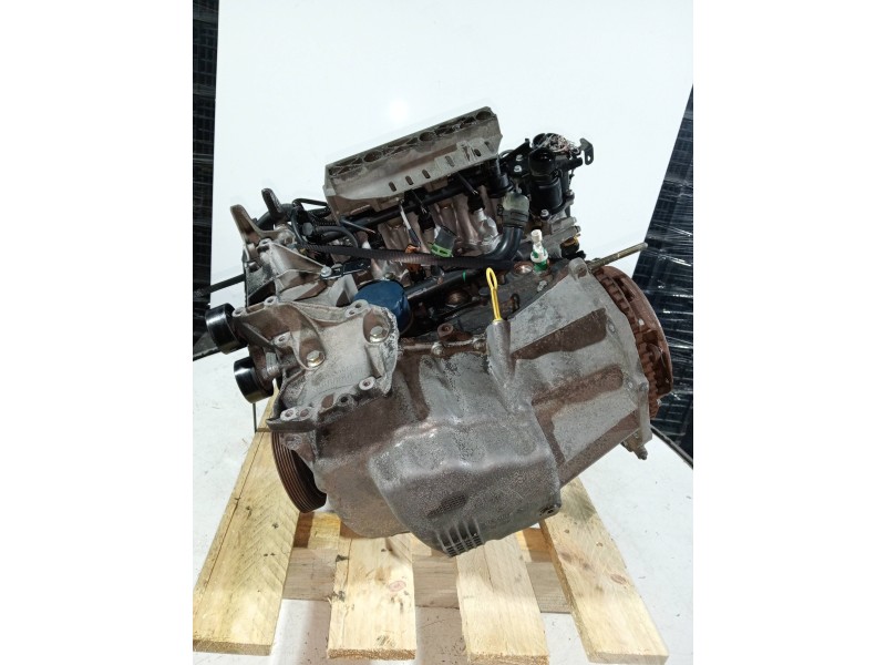 Recambio de motor completo para renault clio ii fase i (b/cbo) 1.4 alize referencia OEM IAM K4JA712 D029245 