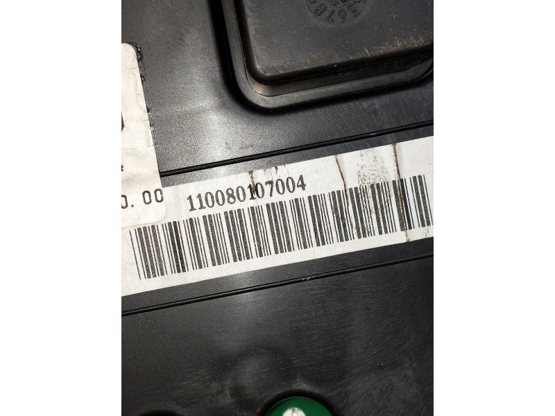 Recambio de cuadro instrumentos para toyota corolla (e12) referencia OEM IAM 110080107007  