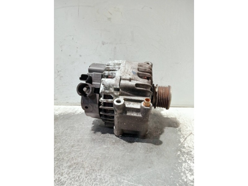 Recambio de alternador para mini mini (r56) cooper referencia OEM IAM V76154848001 2612380B TG12C120