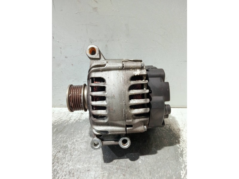 Recambio de alternador para mini mini (r56) cooper referencia OEM IAM V76154848001 2612380B TG12C120