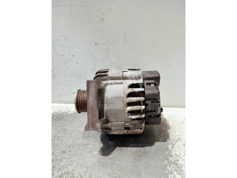 Recambio de alternador para mini mini (r56) cooper referencia OEM IAM V76154848001 2612380B TG12C120
