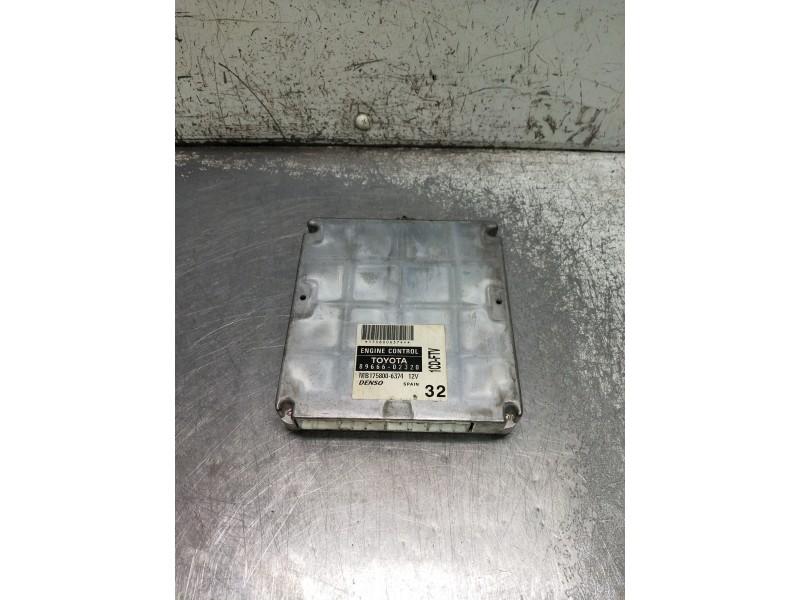 Recambio de centralita motor uce para toyota corolla (e12) referencia OEM IAM 8966602320 MB1758006374 