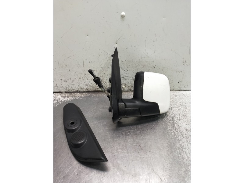 Recambio de retrovisor izquierdo para fiat fiorino referencia OEM IAM MANUAL  