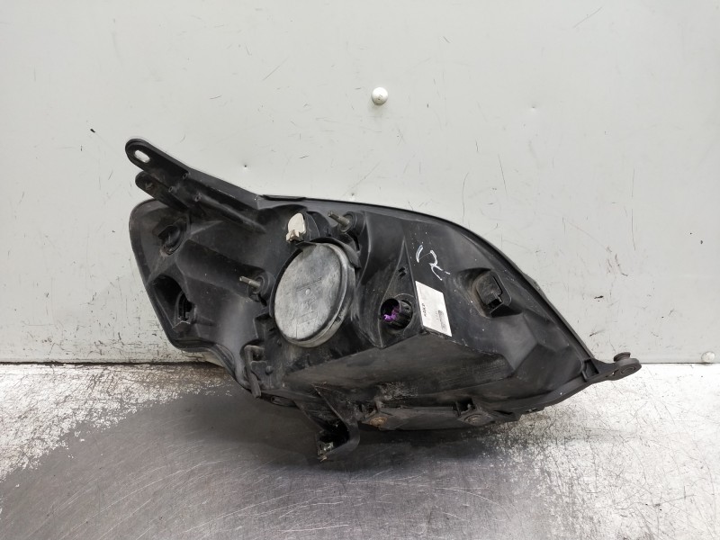 Recambio de faro izquierdo para fiat fiorino referencia OEM IAM   