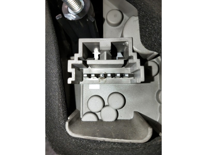 Recambio de piloto trasero izquierdo para renault megane ii coupe/cabrio referencia OEM IAM 82001426888  