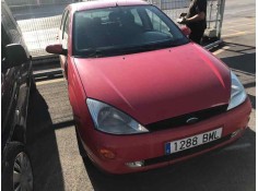 ford focus berlina (cak) del año 2001