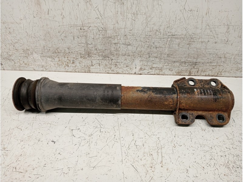 Recambio de amortiguador delantero derecho para mercedes sprinter (w901,w904) caja cerr. referencia OEM IAM   