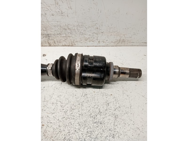 Recambio de transmision delantera derecha para toyota auris business referencia OEM IAM   