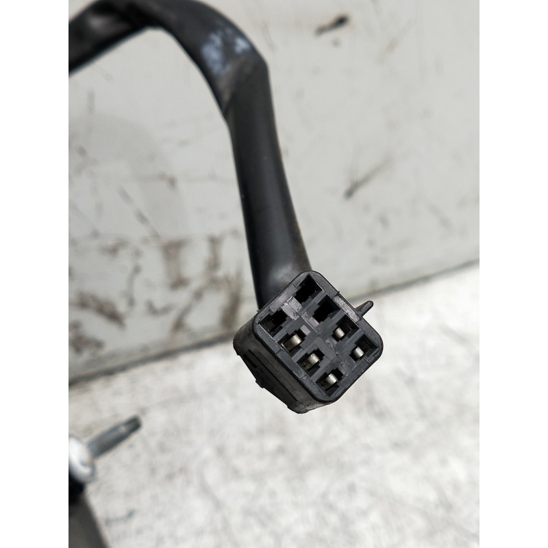 Recambio de retrovisor izquierdo para jeep gr.cherokee (zj)/(z) referencia OEM IAM ELÉCTRICO 1 ENCHUFE 5 CABLES