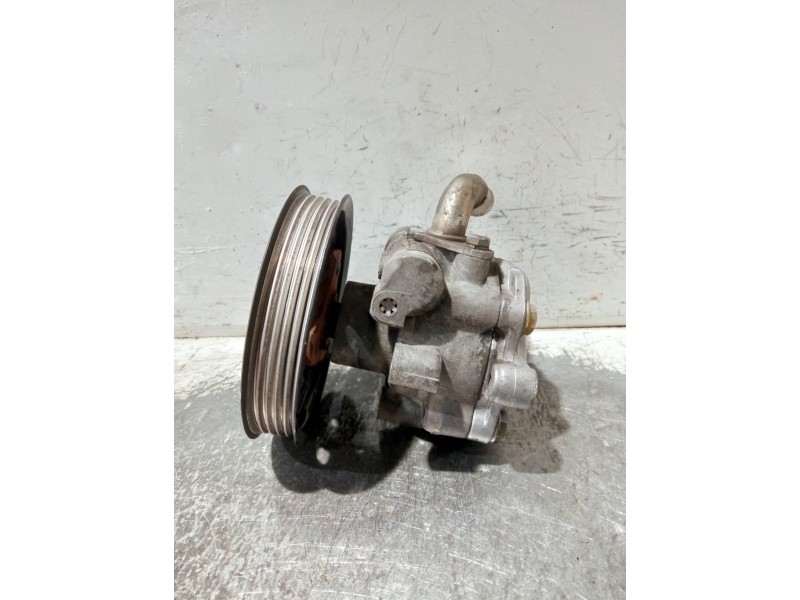 Recambio de bomba direccion para audi a4 berlina (b5) referencia OEM IAM 8D0145177Q  