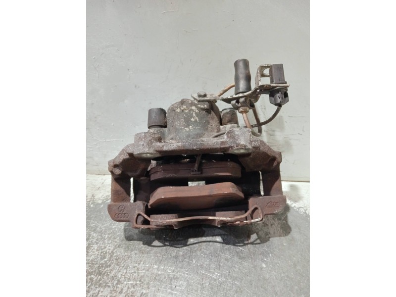 Recambio de pinza freno delantera izquierda para audi a4 berlina (b5) referencia OEM IAM   
