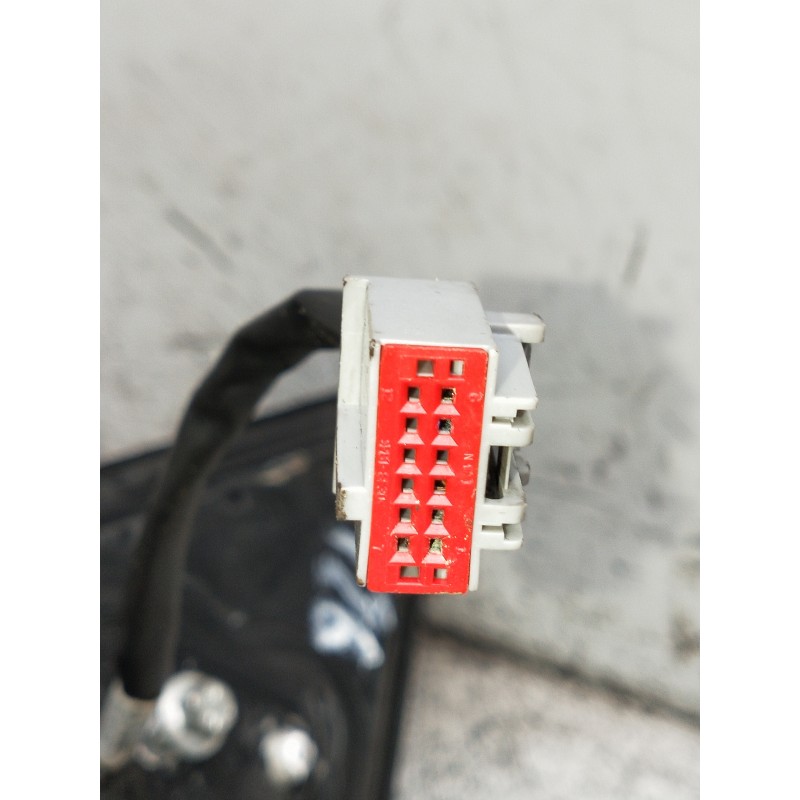 Recambio de retrovisor izquierdo para ford mondeo ber. (ca2) referencia OEM IAM ELÉCTRICO 1 ENCHUFE 5 CABLES