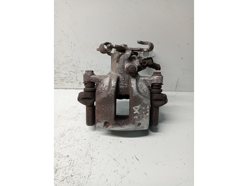 Recambio de pinza freno trasera derecha para toyota auris business referencia OEM IAM   