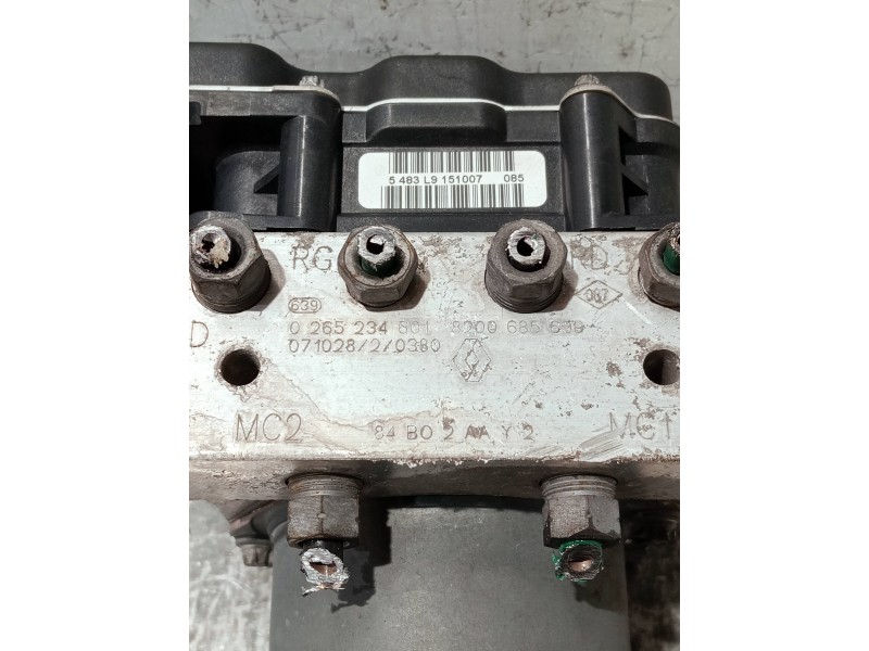 Recambio de abs para renault megane ii berlina 5p referencia OEM IAM 0265950728 0265234601 8200685699