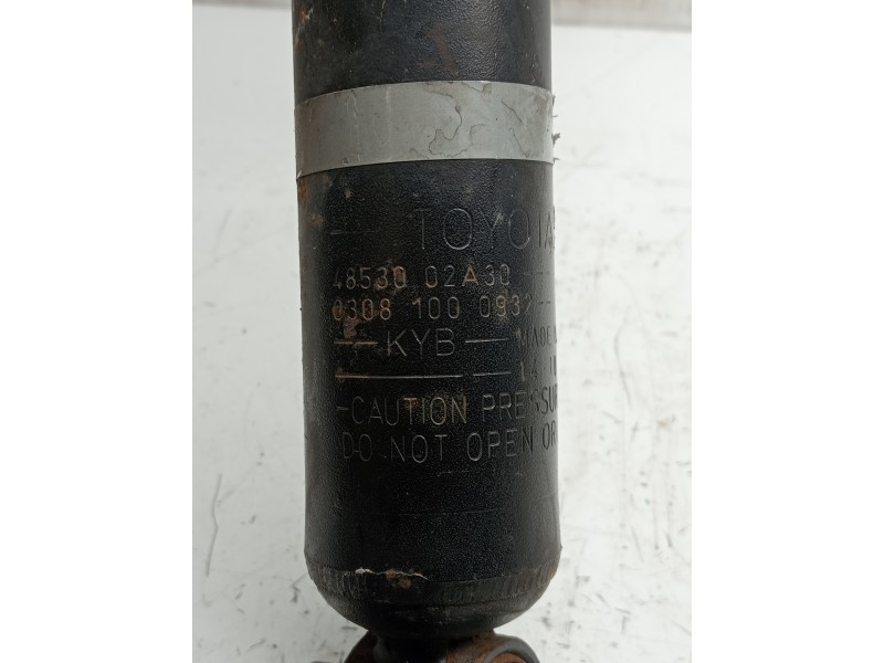 Recambio de amortiguador trasero derecho para toyota auris business referencia OEM IAM 4853002A30  
