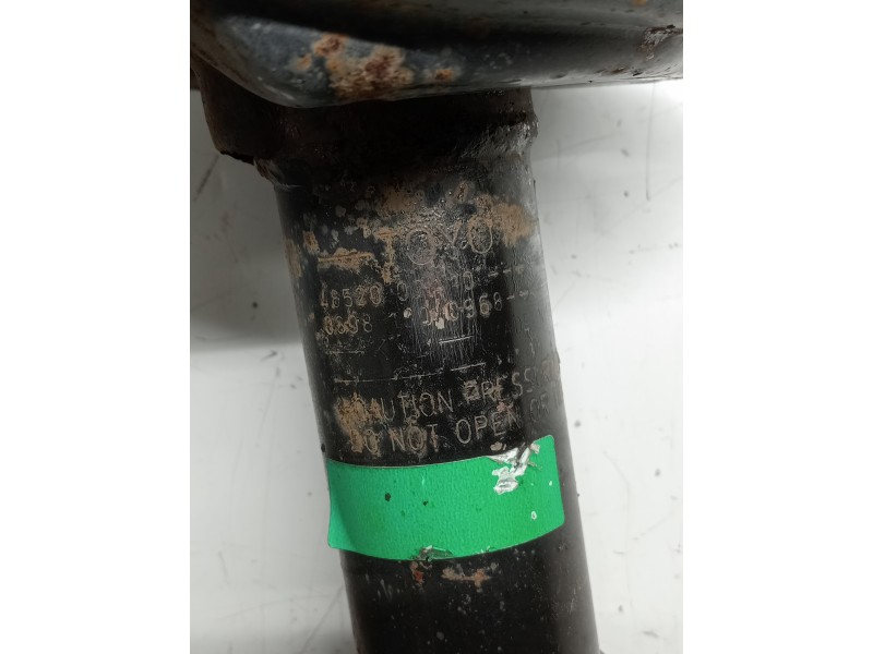 Recambio de amortiguador delantero izquierdo para toyota auris business referencia OEM IAM 4852002A10  