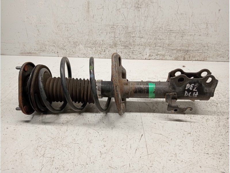 Recambio de amortiguador delantero derecho para toyota auris business referencia OEM IAM 4851002A10  