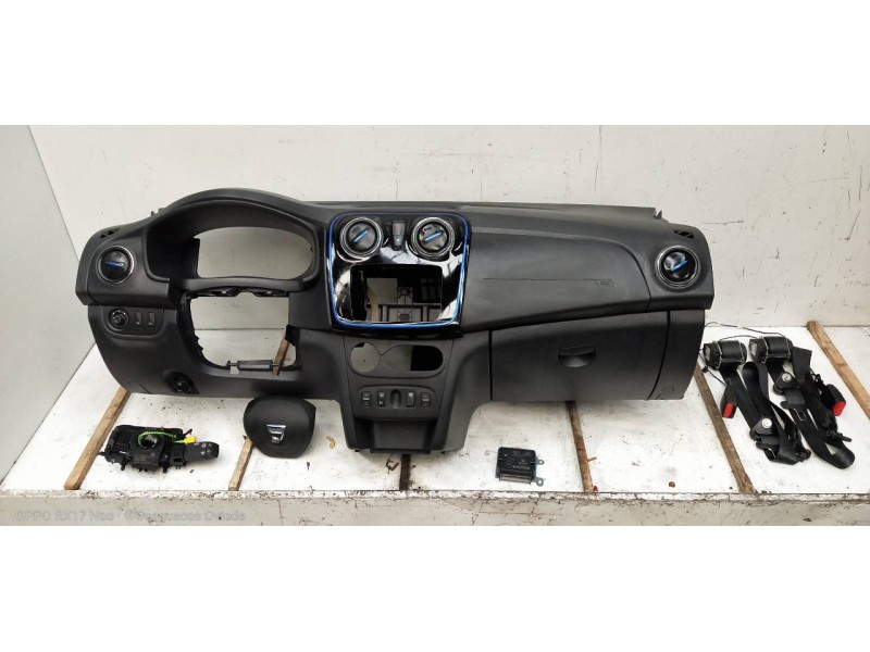 Recambio de kit airbag para dacia sandero comfort referencia OEM IAM   