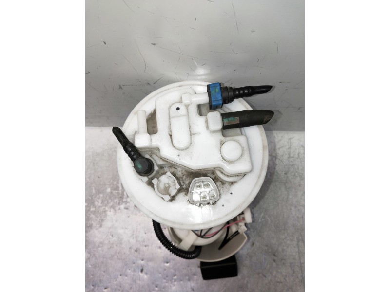 Recambio de bomba combustible para toyota auris business referencia OEM IAM   