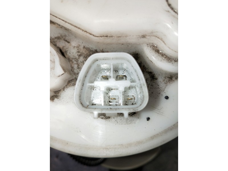Recambio de bomba combustible para toyota auris business referencia OEM IAM   